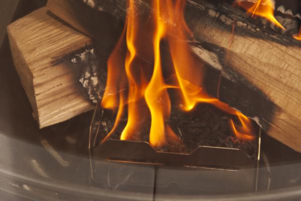 logs catching fire from burning woodpellets